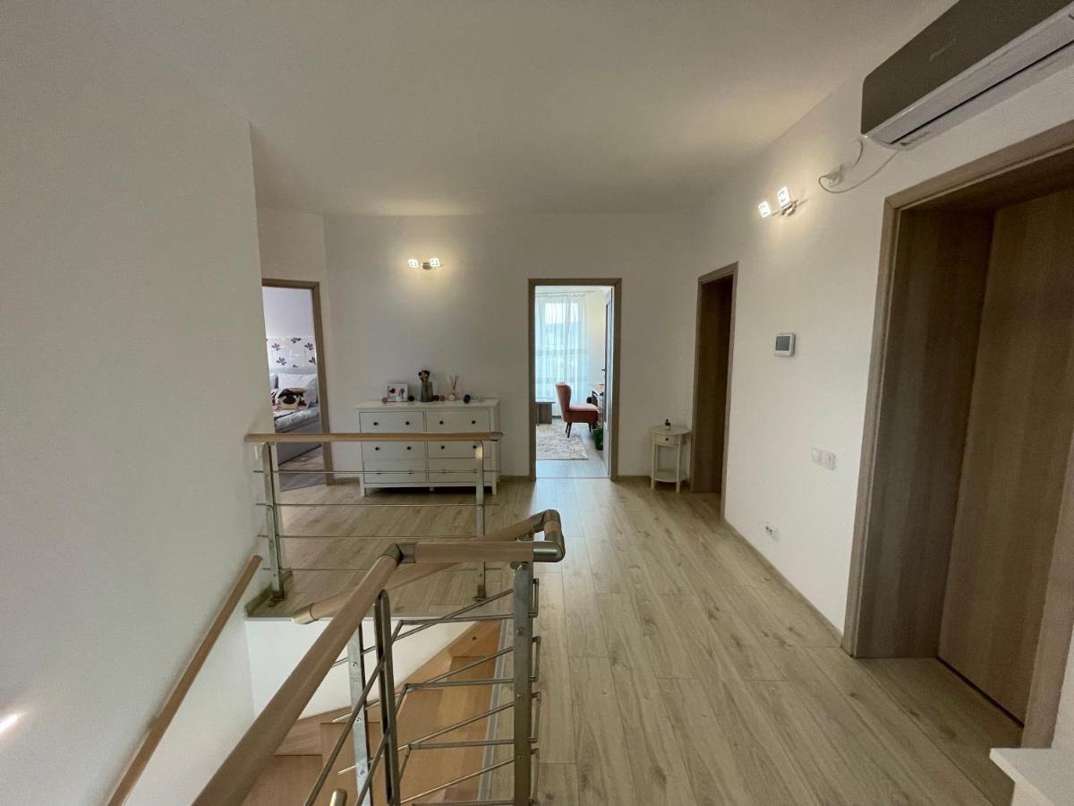 Vila Novara V26 Preajba Kültér fotó